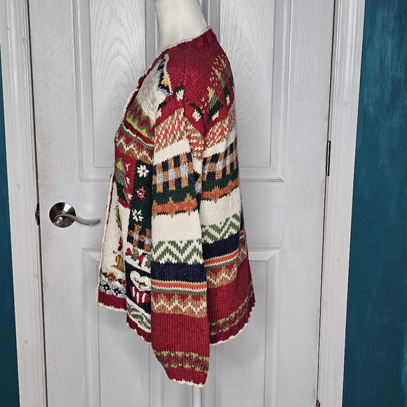 Vintage Festive Holiday Women's Sweater - Picture 4 of 16